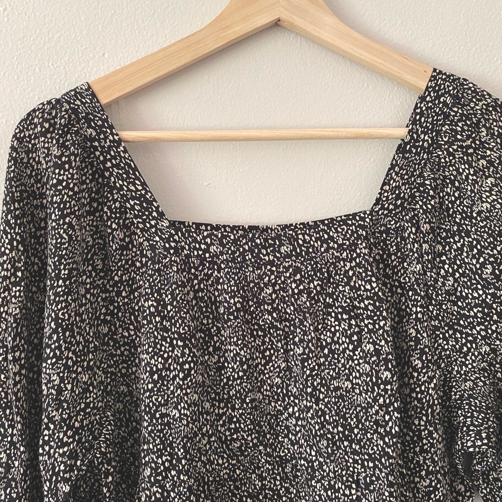 Black specked blouse, square neck, boat neck, old navy